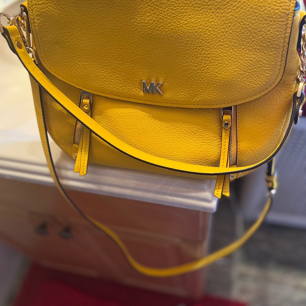 Michael Kors bag